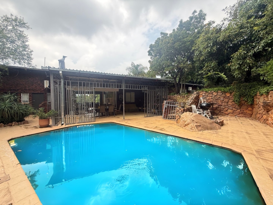 4 Bedroom Property for Sale in Schoemansville North West